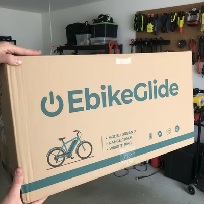 EBIKEGLIDE box close-up