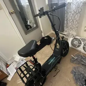Electric scooter with rear basket