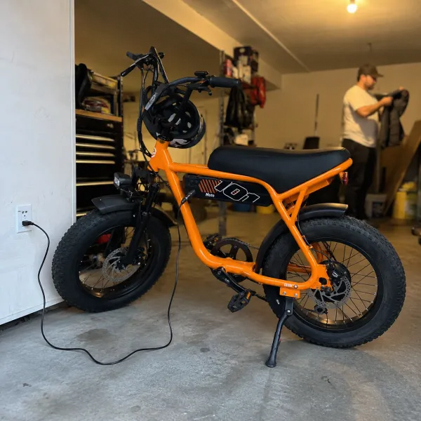 Unboxing and assembling the ESKUTE e-bike